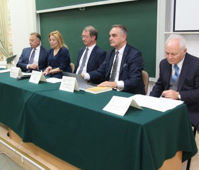 vedecká konferencia